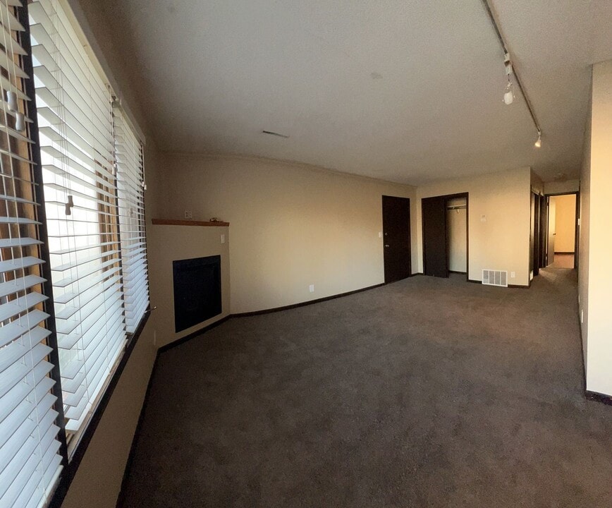 4010 Westover Rd SE in Cedar Rapids, IA - Building Photo