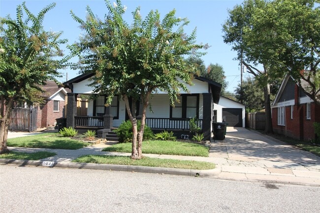 1031 Fugate St in Houston, TX - Building Photo - Building Photo