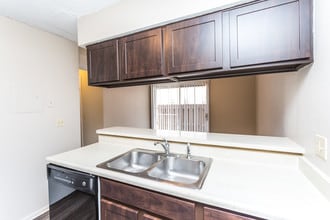 Willows at Tamarac in Denver, CO - Building Photo - Interior Photo