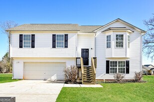 6864 Amethyst Ave in Rex, GA - Building Photo