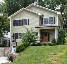 5621 Southwick St in Bethesda, MD - Building Photo