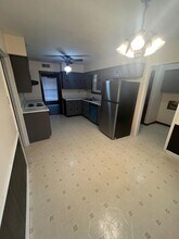 5245 Scrivener Dr in Memphis, TN - Building Photo - Building Photo