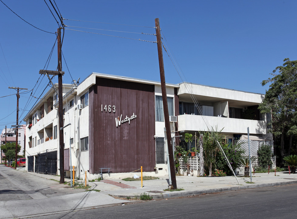 1463 S Westgate Ave in Los Angeles, CA - Building Photo