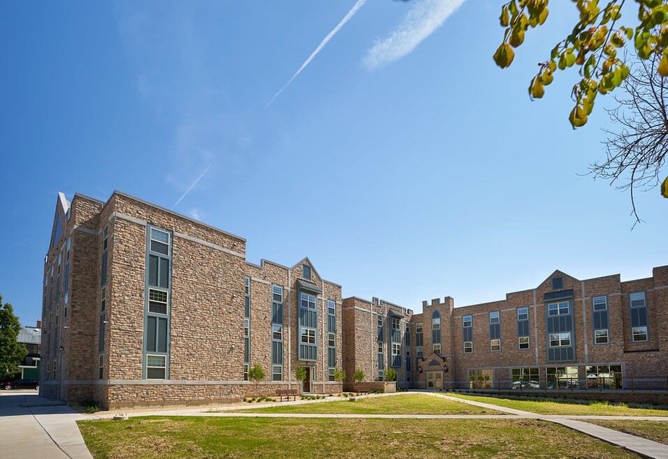 Pioneer Apartments Platteville, WI Apartments For Rent