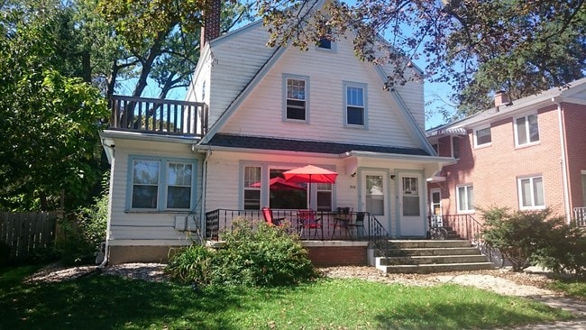 210 S Randall Ave, Unit 2
