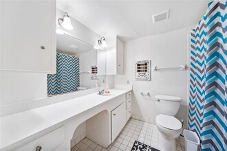 1710 Indiana St-Unit -7 in Houston, TX - Building Photo - Building Photo
