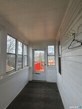 53-55 Laurel St in Manchester, CT - Foto de edificio - Building Photo