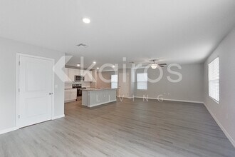 8656 SW 43rd Ter in Ocala, FL - Building Photo - Building Photo