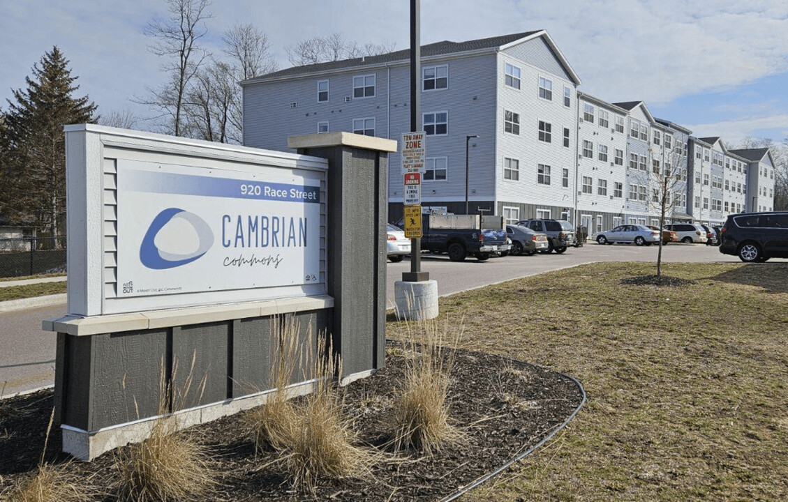 Cambrian Commons in Wisconsin Dells, WI - Building Photo