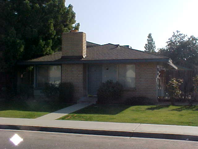 5905 Nogal Ave in Bakersfield, CA - Building Photo