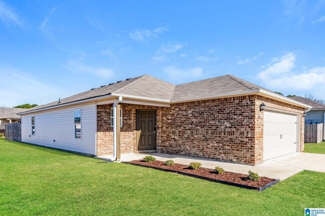 160 Jonathan Dr in Odenville, AL - Building Photo - Building Photo