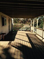 14084 Orange Blossom Rd in Oakdale, CA - Building Photo