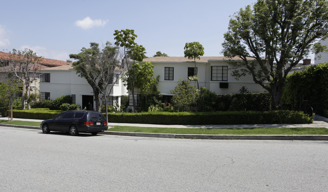 426-428 S Spalding Dr in Beverly Hills, CA - Foto de edificio - Building Photo