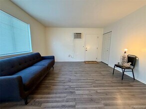 20031 Hubbell Ave in Detroit, MI - Building Photo - Building Photo