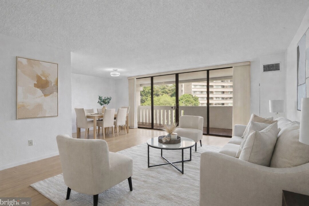 6101 Edsall Rd, Unit 611 in Alexandria, VA - Building Photo