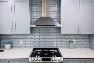 2124 Zelda Dr NE in Atlanta, GA - Building Photo - Building Photo