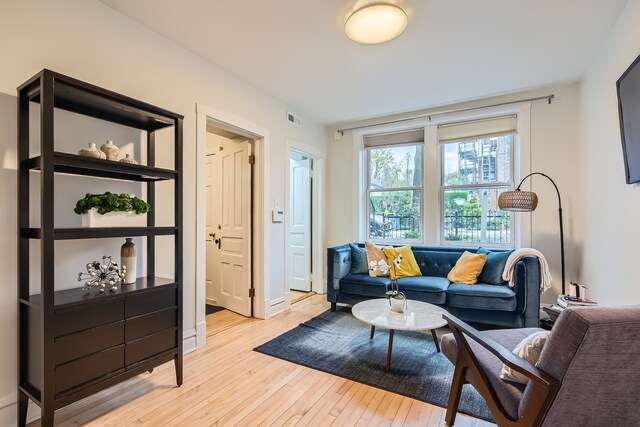 2119 W Moffat St in Chicago, IL - Building Photo - Building Photo