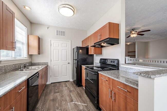 Westlake at Morganton Apartment Homes in Fayetteville, NC - Building Photo - Building Photo