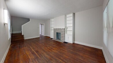 213 Clinton Heights Ave in Columbus, OH - Building Photo - Building Photo