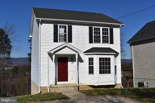 property at 395 Stonewall St
