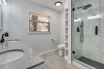 1919 Betsy Ln in Irving, TX - Building Photo - Building Photo