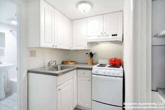 521 Beacon St, Unit 521 Beacon St in Boston, MA - Building Photo - Building Photo