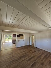 633 Bolen Dr in Paso Robles, CA - Building Photo - Building Photo