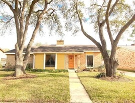 2835 Cotton Stock Dr in Sugar Land, TX - Building Photo