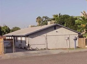 1131 Jefferson St in Bakersfield, CA - Building Photo - Other