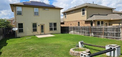 1026 Chad Lp in Round Rock, TX - Building Photo - Building Photo