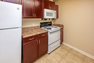The Gardens Senior Apartments in Baton Rouge, LA - Building Photo - Interior Photo
