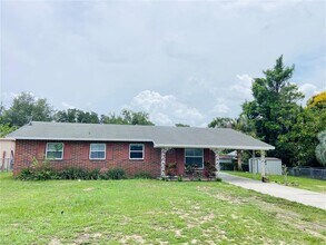 808 Carol Ct in Tavares, FL - Building Photo - Building Photo
