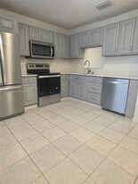 8958 W Sample Rd in Coral Springs, FL - Building Photo