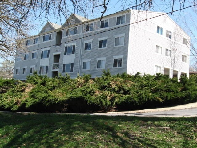 property at 303 White St