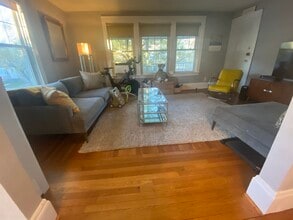 63 Savoy St, Unit 63 Savoy St. in Providence, RI - Foto de edificio - Building Photo