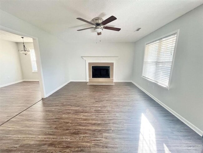 233 Hawks Nest Rd in Commerce, GA - Building Photo - Building Photo