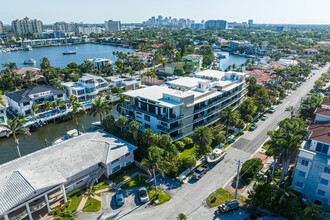 2770 NE 14th St in Fort Lauderdale, FL - Building Photo - Building Photo