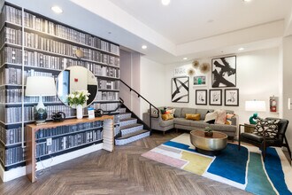 1122U in Berkeley, CA - Building Photo - Interior Photo