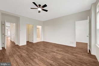 21714 Pattyjean Terrace in Ashburn, VA - Building Photo - Building Photo