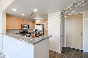 16 W Encanto Blvd in Phoenix, AZ - Building Photo