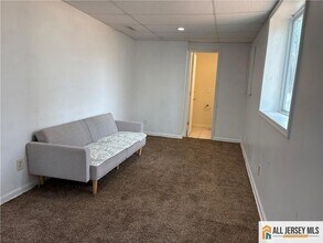 57 N Disbrow Hill Rd, Unit 1104-121 in Monroe Township, NJ - Foto de edificio - Building Photo