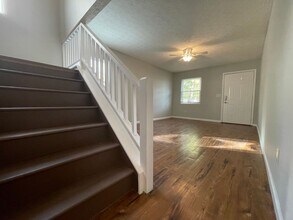 4821 Lady Jane Ave in Hilliard, OH - Building Photo - Building Photo