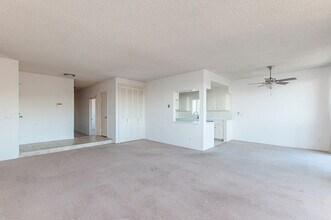 3217 Columbia St in San Diego, CA - Building Photo - Building Photo