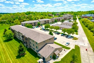 Skyridge Apartment Homes in Cincinnati, OH - Building Photo - Building Photo