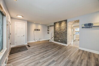 5236 W 54th St in Chicago, IL - Building Photo - Building Photo