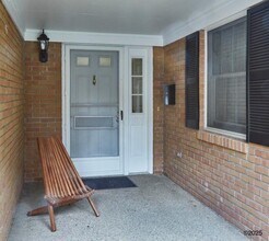 532 W Broadway in Granville, OH - Building Photo - Building Photo