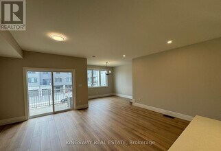 38 Evans St in Prince Edward, ON - Building Photo - Building Photo