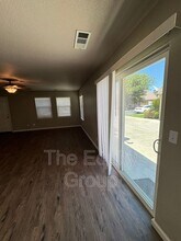 1947 E Academy Ave in Tulare, CA - Building Photo - Building Photo