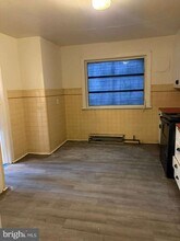 915 N Delaware St in Paulsboro, NJ - Building Photo - Building Photo