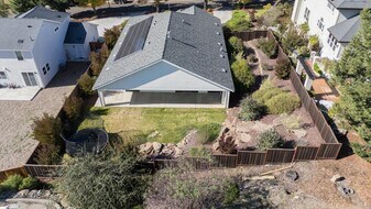 1980 Bent Tree Pl in Santa Rosa, CA - Building Photo